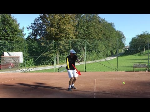 Видео: Как играть в мини-теннис с чувством и контролем