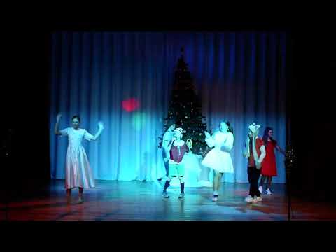 Видео: "Буратино". новый год в "Ateities"