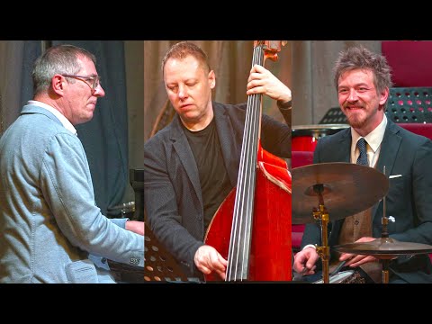 Видео: The Fate of Jazz Art in Russia: Alexey Podymkin Trio / Трио Алексея Подымкина