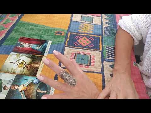 Видео: Отношения с усещане за безкрай ♾️ Вие през неговите очи 💫 #гадание #разклад #таро #отношения #любов