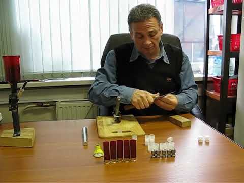 Видео: Снаряжение патронов пулями Иванова  на дому