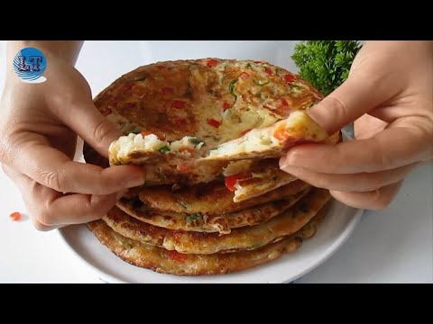 Видео: Вкусный рецепт завтрака на сковороде без замешивания теста👏🏻Просто и практично