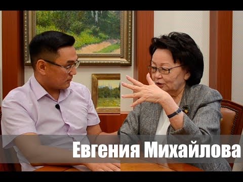 Видео: Евгения Михайлова о двоевластии в СВФУ, воине-шамане, соцсетях / Между делом / Александр Сусоев