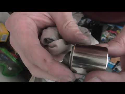 Видео: Переборка тормозных суппортов gl1500