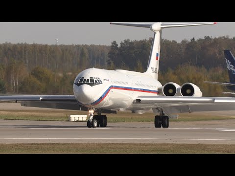 Видео: Редкие кадры, вылет самолета Ил-62М из Домодедово.