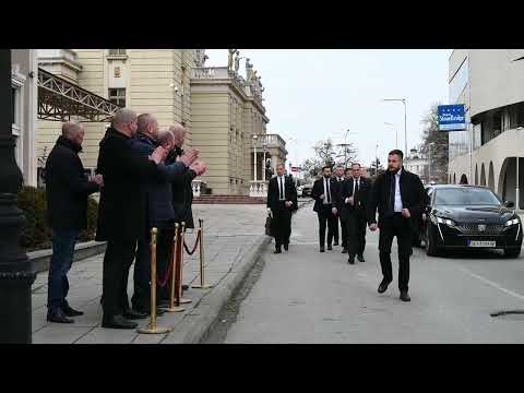 Видео: 80 години Оддел за заштита на определени личности и објекти - показна вежба