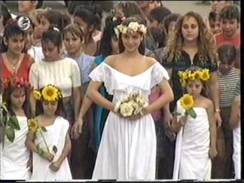 Видео: Линия Диего и Валерии ("Ricos y famosos") - 029 серия (часть 1)