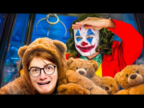 Видео: ДЖОКЕР ПРЕСЛЕДУЕТ НАС!
