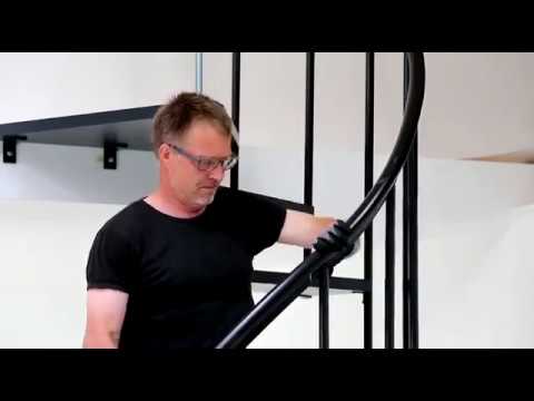 Видео: Монтаж винтовой лестницы DOLLE CALGARY