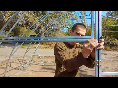 Видео: Сборка каркаса теплицы из квадратной оцинкованной трубы. Инструкция сборки теплиц "Алмир"