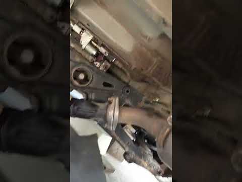 Видео: Santa fe 3 заклинило стояночный тормоз