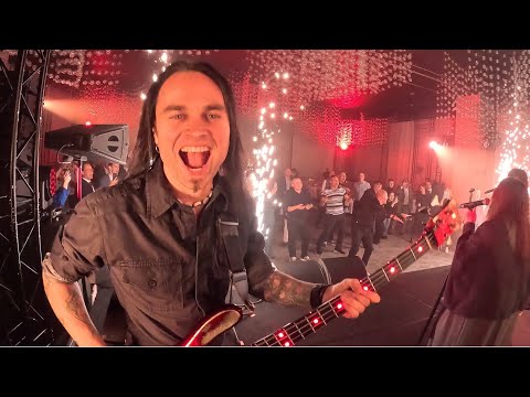 Видео: Влог басиста: 5 концертов подряд в бешенном ритме! Последнее море в 2025 году.