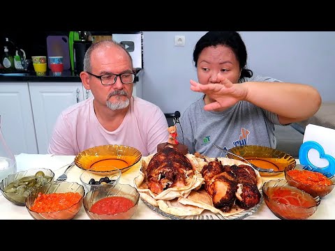 Видео: МУКБАНГ ПАРОЧКА КУРОЧЕК ГРИЛЬ