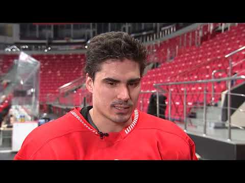 Видео: Хоккейная вертикаль — Нефтехимик