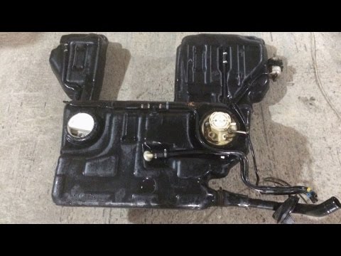 Видео: #RR# Audi A8 D2 БЕНЗОНАСОС АУДИ / How to use fuel pump correctly