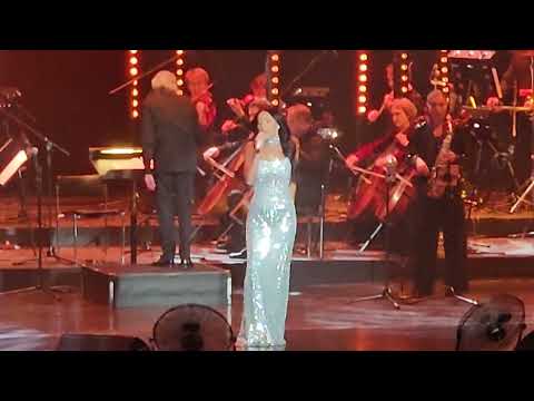 Видео: Алсу-Свет в твоем окне.Концерт в Петербурге 2025