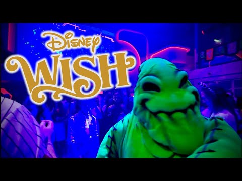 Видео: Мы тусовались с Уги Буги в программе Disney WISH | Хэллоуин в открытом море Ночь Хэллоуина!