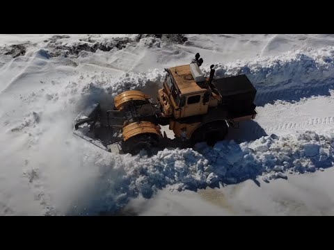 Видео: Трактор Кировец. Последнее видео зимнего сезона. Распаковка.