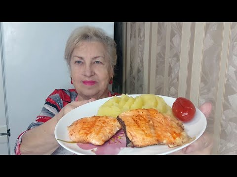 Видео: Сегодня очень вкусный обед.Рыба на гриле.