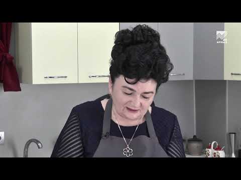 Видео: Наша кухня. Готовим карачаевские хычины с картошкой и сыром, травяной чай с молоком (29.03.2020)