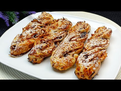 Видео: Если у вас слоеное тесто, просто натрите на терке 2 яблока. Десерт готов через несколько минут!