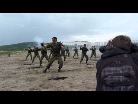 Видео: Спутник -Печенга разведрота морской пехоты 25.06.2011