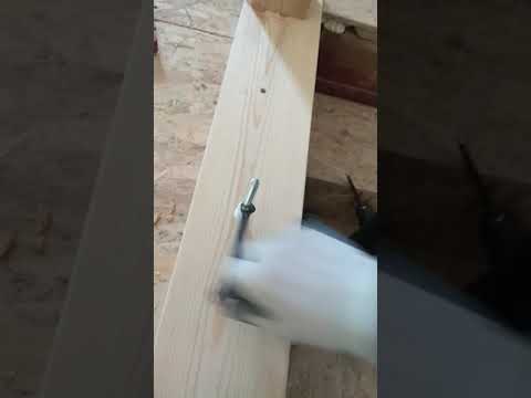 Видео: крепление балясин к балкам