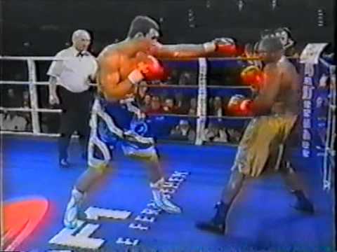 Видео: Владимир Кличко - Эверетт Мартин 14-03-1998