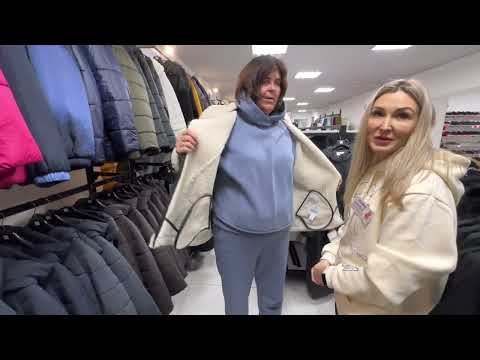 Видео: Выбираем Маме Зимнюю Курточку! Пышная Краса Днепр ! Сапоги 👢 Не Нашли