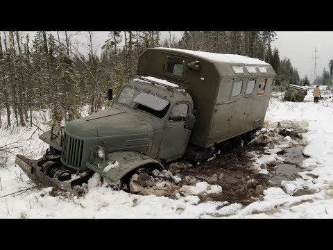 Видео: ЗИЛ-157 против ГАЗ-66 на бездорожье. Сравнение легенд!