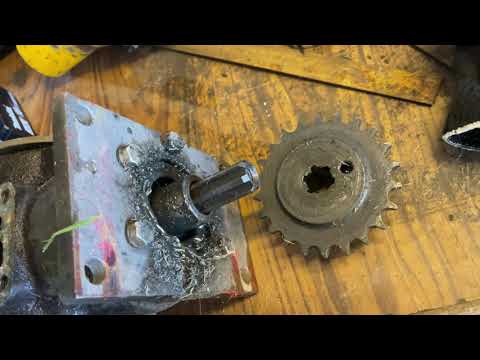 Видео: Беларус 152. По советам почтеннейшей публики. Или ремонт косилки, дубль 2.