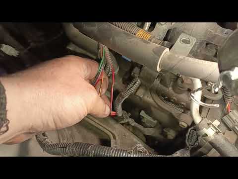 Видео: Субару Форестер не заводится.