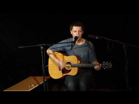 Видео: Алексей Вдовин Наполовину