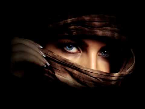 Видео: Feduk - Закрывай глаза (Mikis & Mephisto Remix)