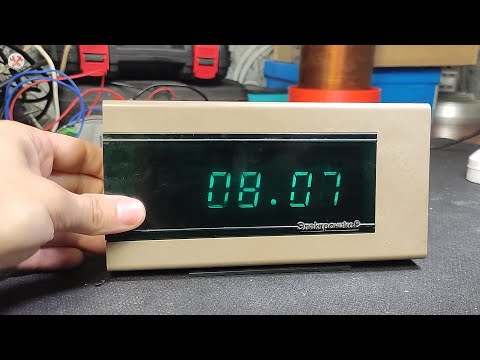 Видео: Ремонт настольных часов Электроника 6.14-01. Легенда СССР