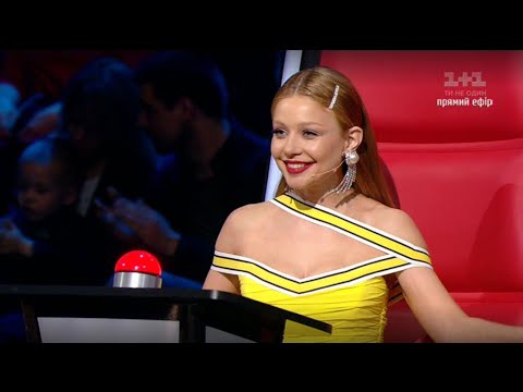 Видео: Тина Кароль в прямом эфире во время полуфинала "Голоса"
