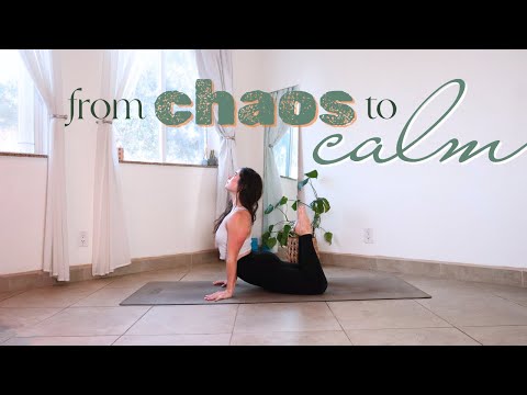 Видео: От хаоса к спокойствию 🙏🏻 30-минутный комплекс виньяса-йоги для всех уровней очищения и успокоения