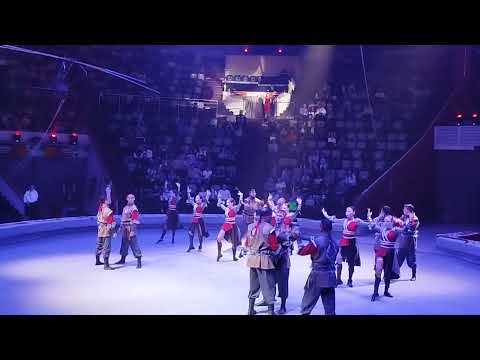 Видео: ВСТУПЛЕНИЕ И ГРУППОВОЙ ВОЛЬТИЖ "ПОЮЩИЕ СТРЕЛЫ", МИНИФЕСТ МИРА "ЭХО АЗИИ", КАЗАНСКИЙ ЦИРК