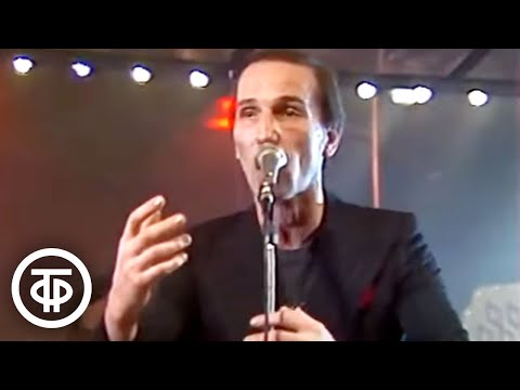 Видео: Звуки МУ и Петр Мамонов "Ежедневный герой" ("Постовой") (1989)