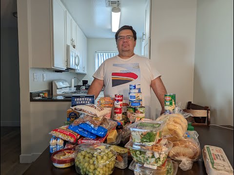 Видео: Бесплатная еда в Америке | Сходили в foodbank