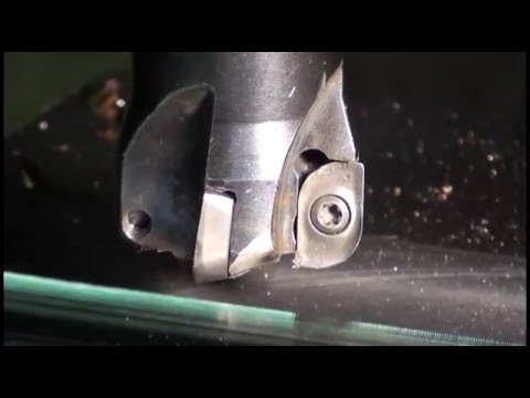 Видео: Инструментальный цех Пресс-формы для пластика  Обдирка.