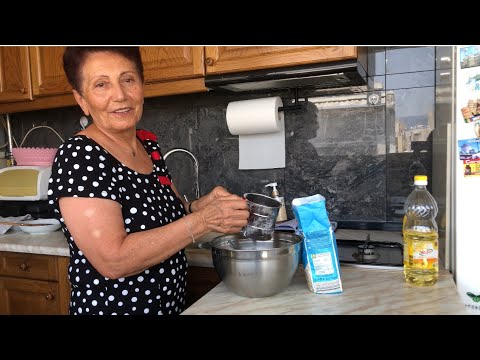 Видео: Макароны с мясом и  пирожки