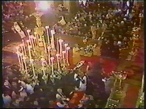 Видео: Чтение Апостола - Протодиакон Андрей Мазур