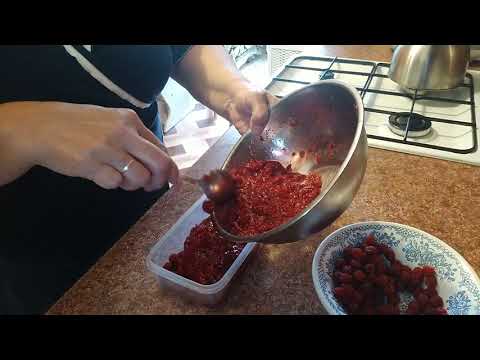 Видео: ИДЕАЛЬНЫЙ СПОСОБ Заготовки МАЛИНЫ на Зиму
