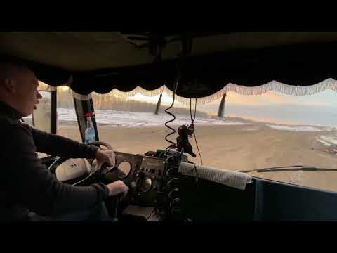 Видео: МАЗ 5516. Работа на стройке.