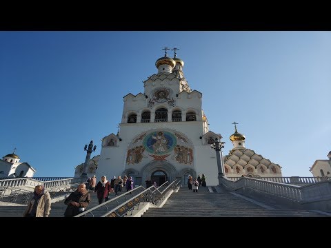 Видео: Божественная литургия  в праздник Воздвижения Креста Господня во Всехсвятском храме памятнике Минска