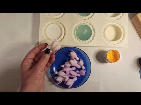 Видео: Мыло ручной работы "Подснежники" Мыловарение из мыльной основы