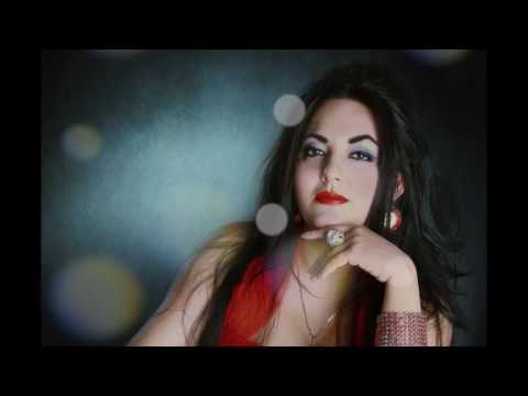 Видео: Леонсия Эрденко - "Давай присядем"