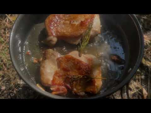 Видео: КУРИНЫЕ БЁДРА 🐔И ПЕЧКА ЩЕПОЧНИЦА 🔥 ОЧЕНЬ ПОДХОДЯТ ДРУГ ДРУГУ🌿 #cooking #food #nature #friedchicken 