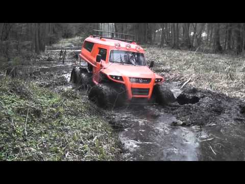 Видео: Вездеходы Литвина. All-terrain vehicle Litvina. Болото, торф, грязь.